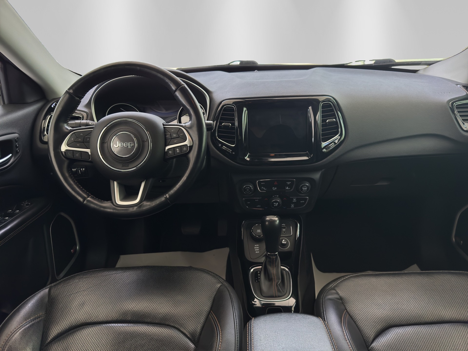JEEP Compass 2.0CRD Limited AWD 9ATX-image-8