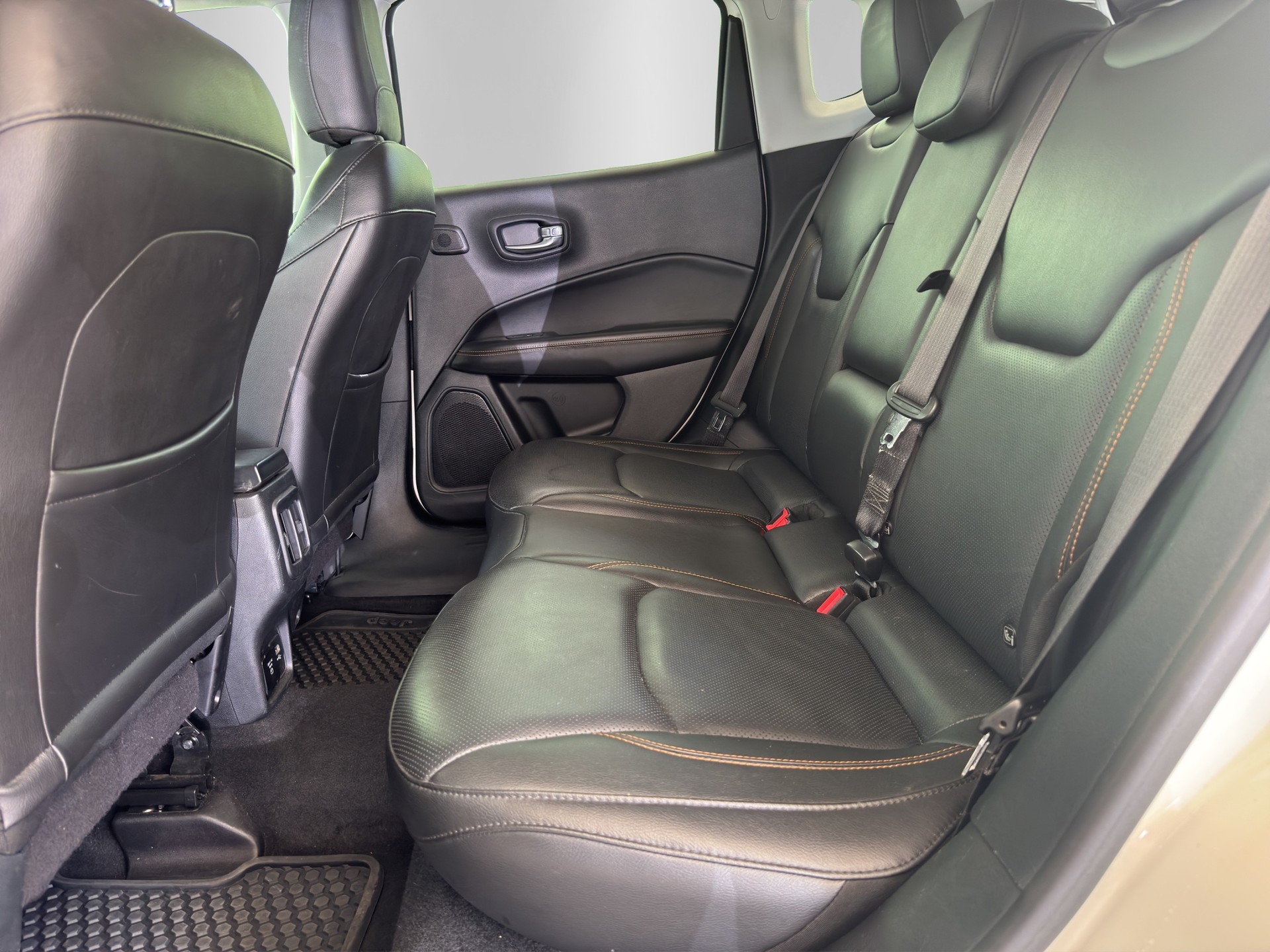 JEEP Compass 2.0CRD Limited AWD 9ATX-image-14