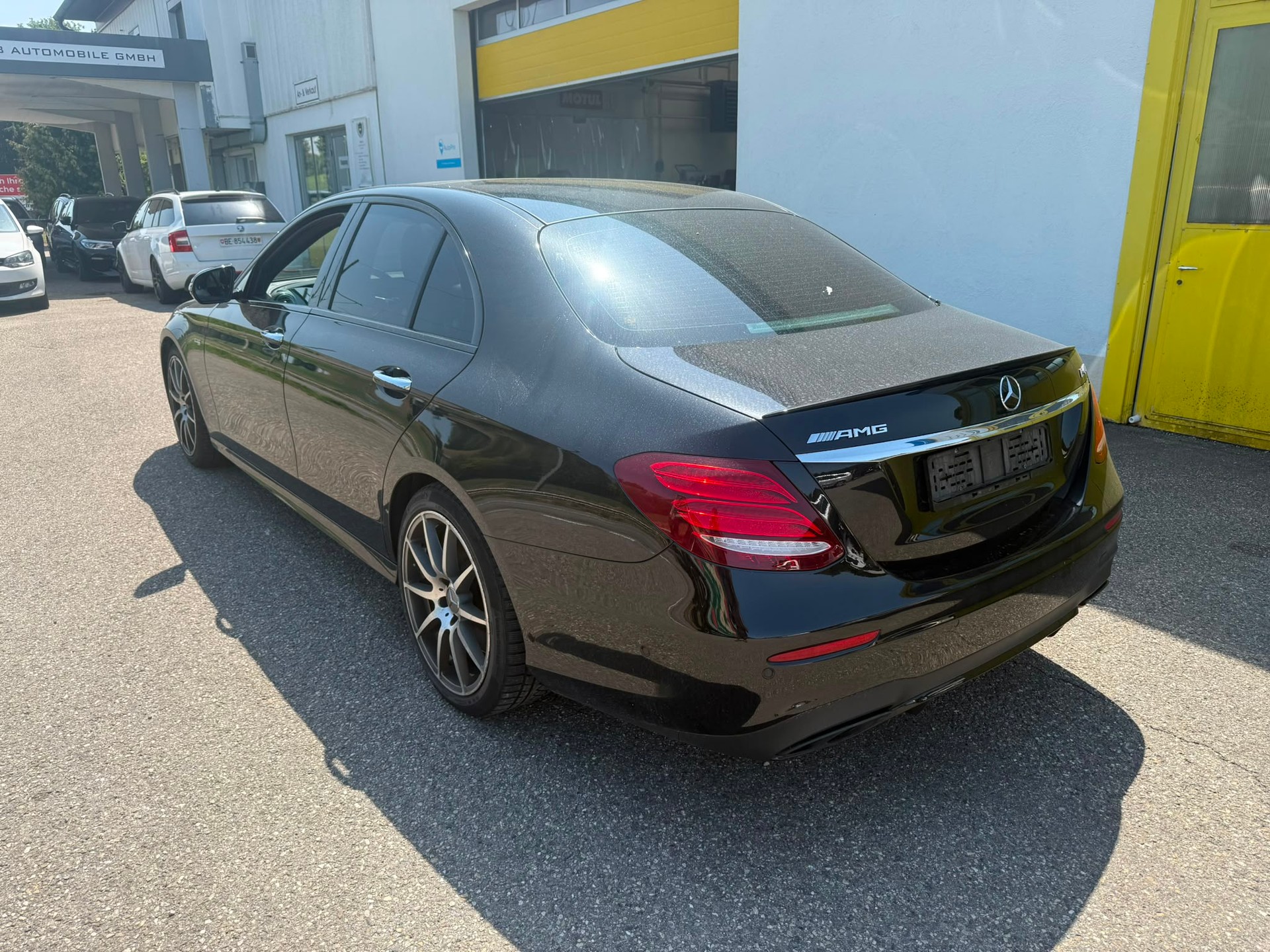 MERCEDES-BENZ E 43 AMG 4Matic 9G-Tronic-image-3