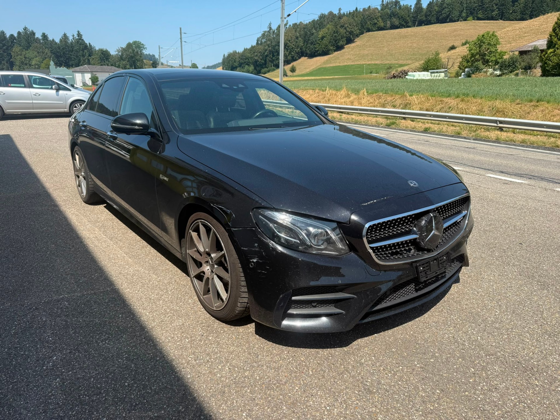 MERCEDES-BENZ E 43 AMG 4Matic 9G-Tronic-image-2