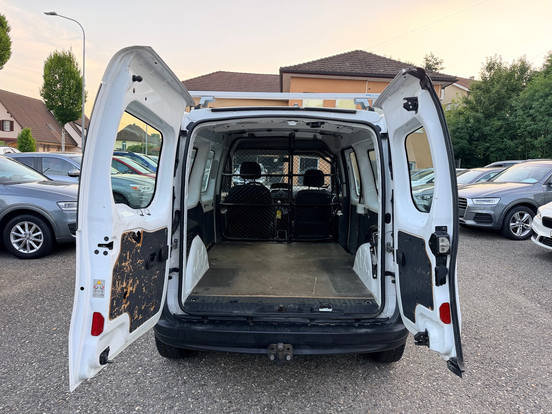RENAULT Kangoo Medium dCi 110 ENERGY Business-image-11