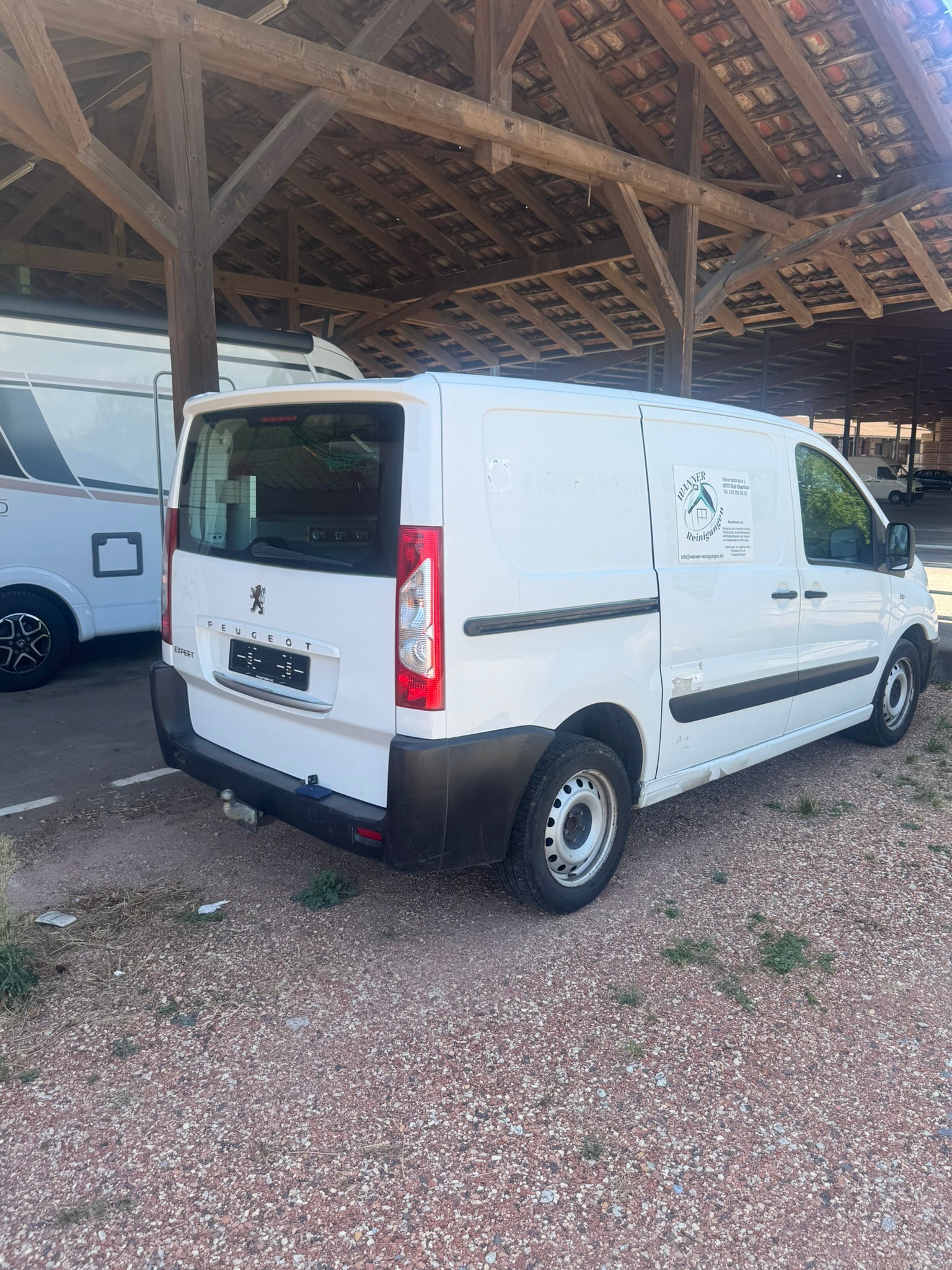 PEUGEOT Expert 2.0 HDi 229 L2H1-image-4