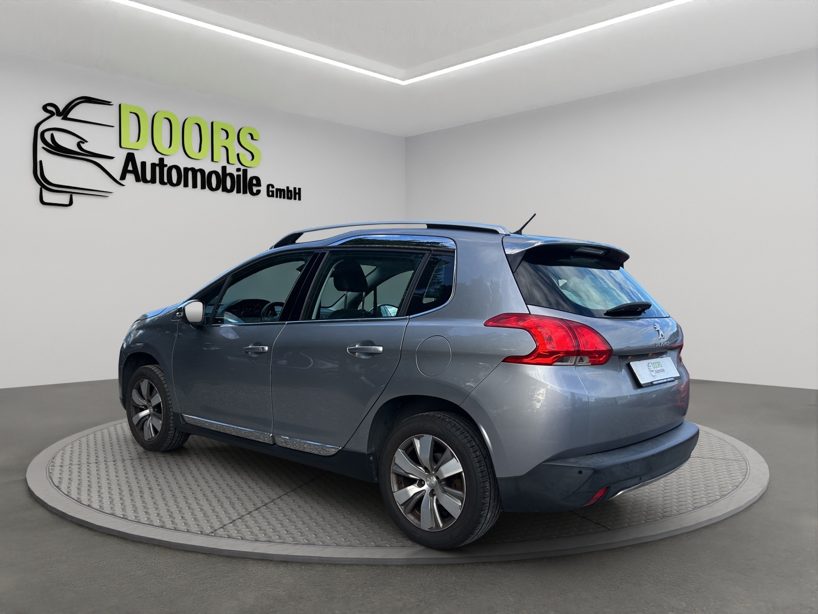 PEUGEOT 2008 1.2 PureTech Active-image-5