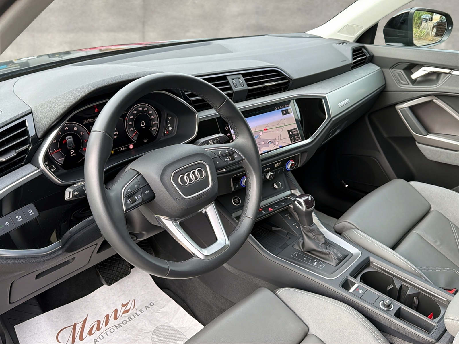 AUDI Q3 40TFSI 190PS S-line quattro S-tronic Top-Ausstattung **Modell 2024**-image-6