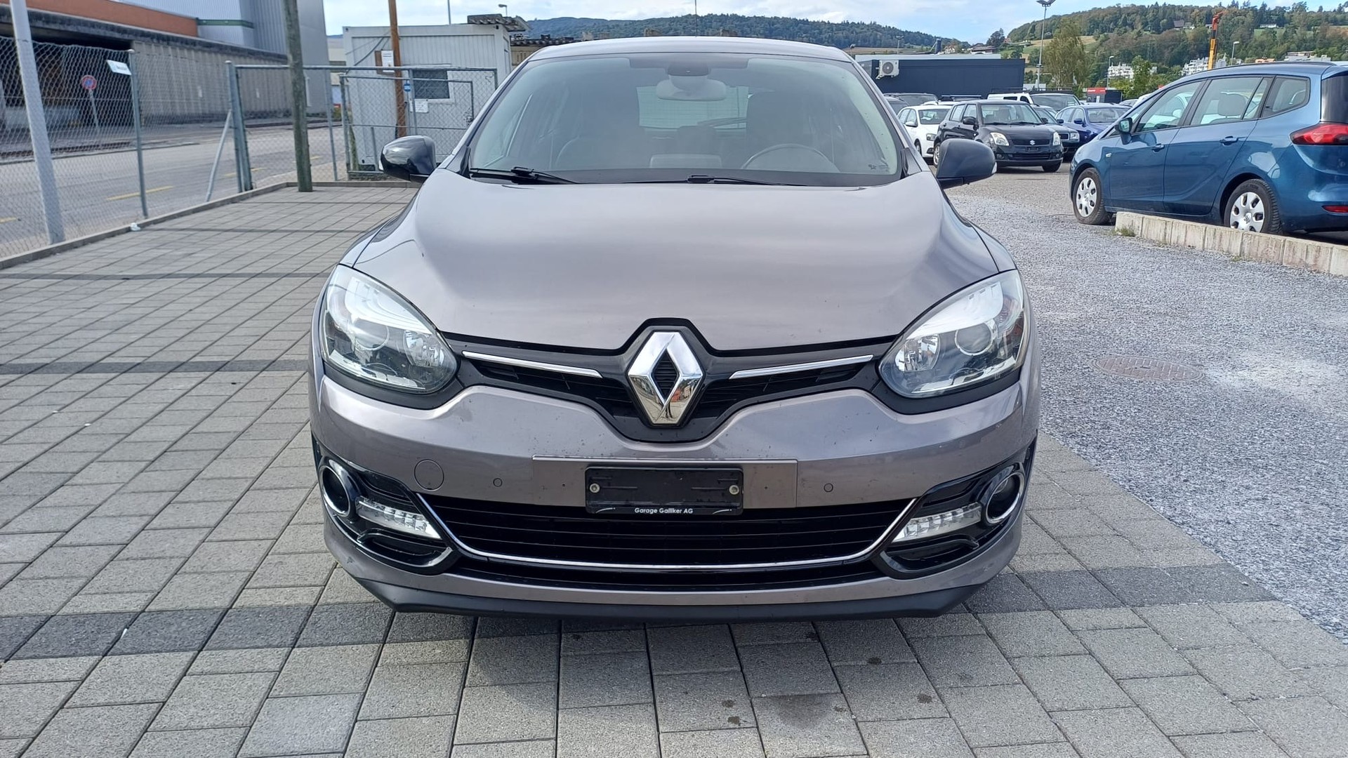 RENAULT Mégane 1.2 16V Turbo Bose EDC-image-0