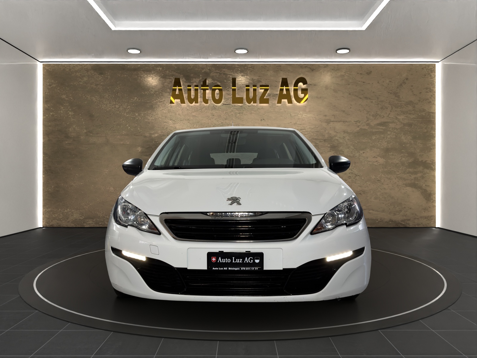 PEUGEOT 308 SW 1.2 THP Access-showroom-element-1