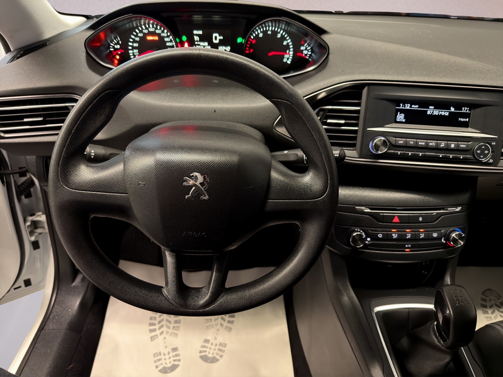 PEUGEOT 308 SW 1.2 THP Access-image-16