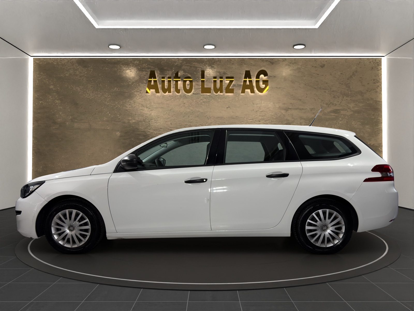 PEUGEOT 308 SW 1.2 THP Access-image-5