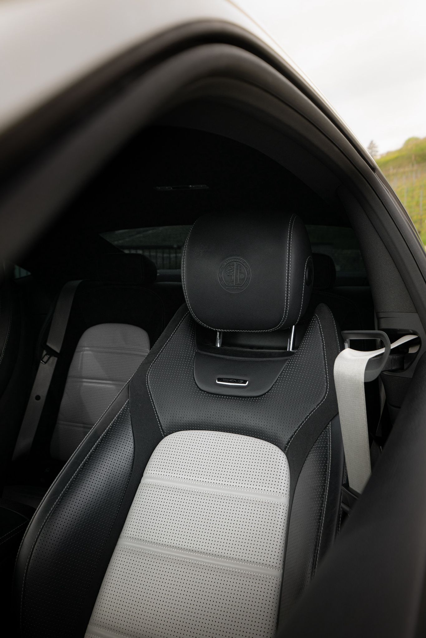 MERCEDES-BENZ C 63 S AMG Speedshift-image-5