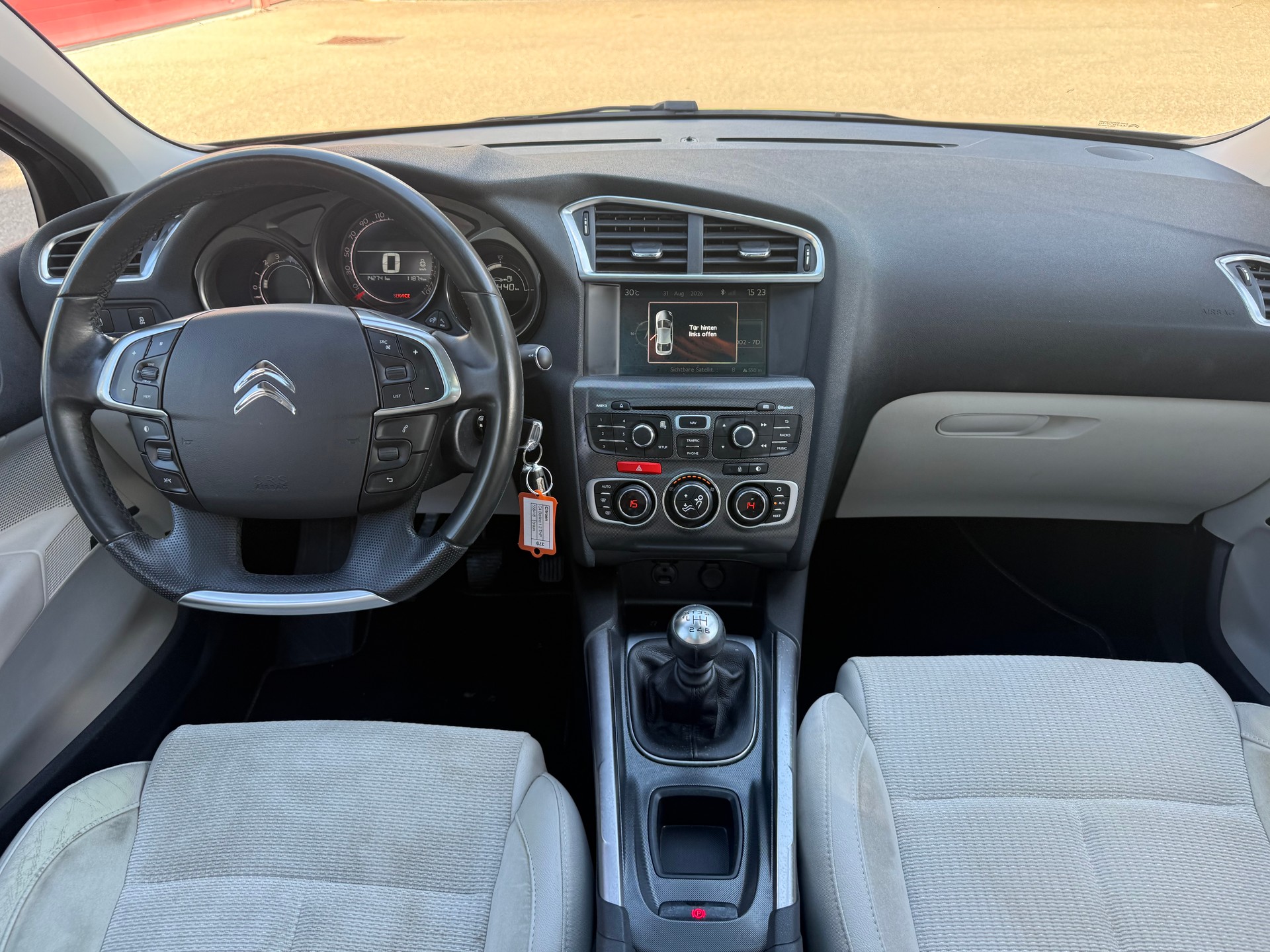 CITROEN C4 Berline 1.2 THP Exclusive-image-6