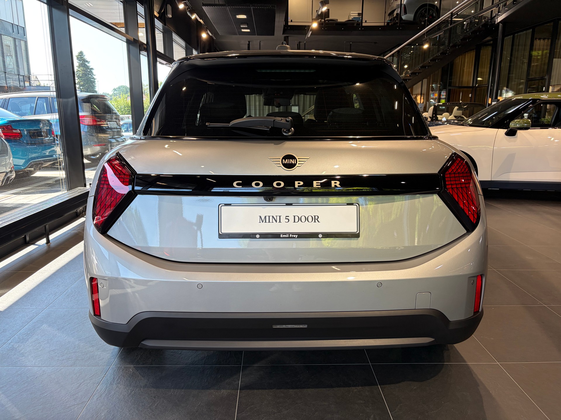 MINI Cooper C DKG I MINI Days Offer-showroom-element-3
