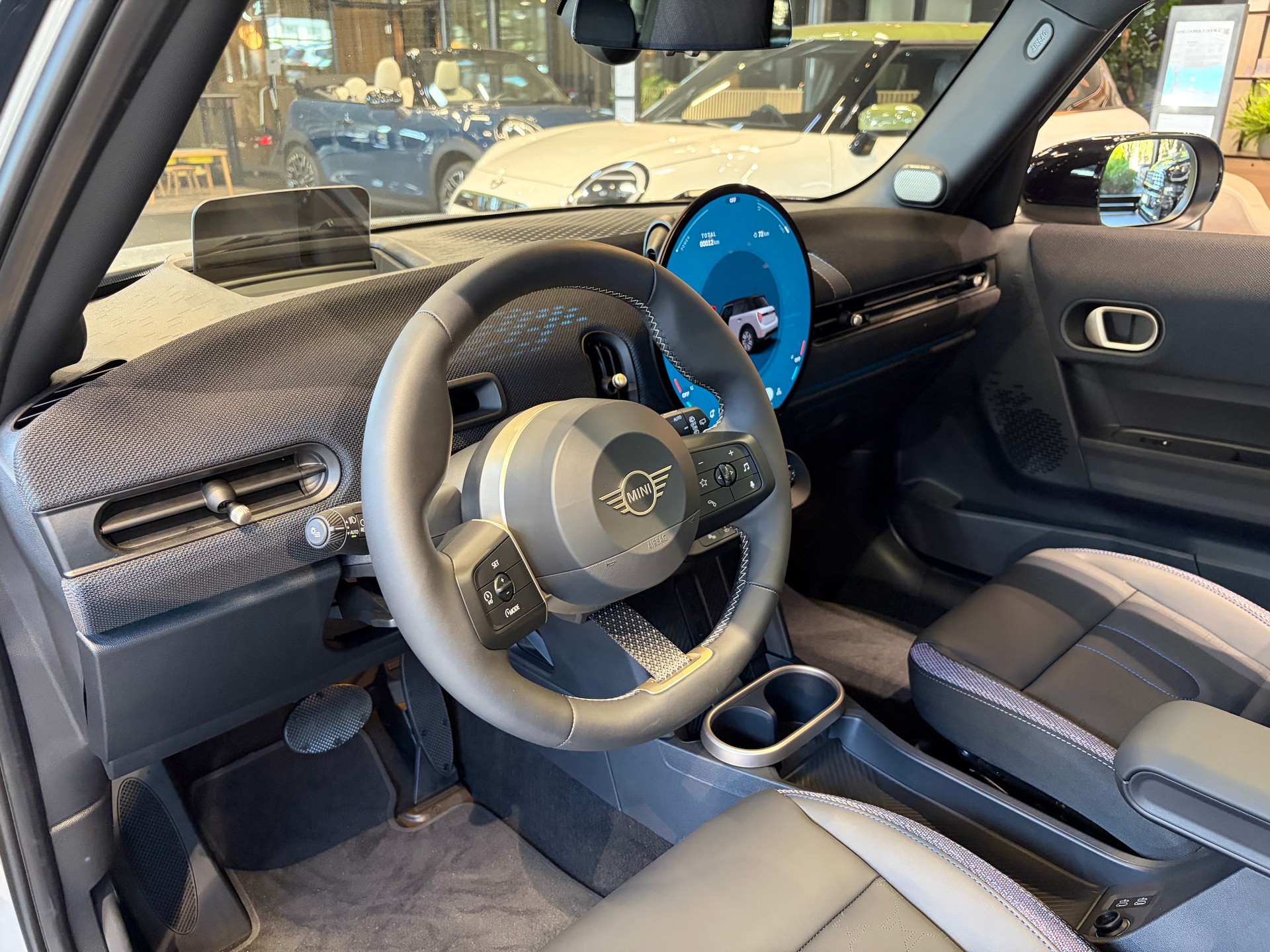 MINI Cooper C DKG I MINI Days Offer-image-10
