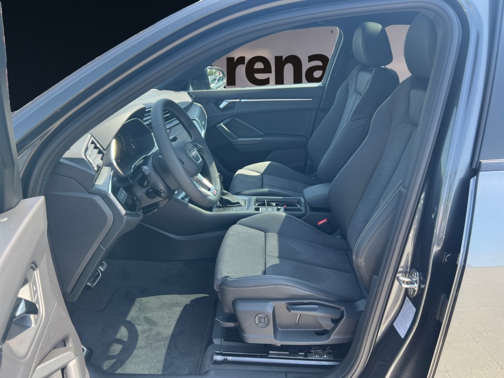 AUDI Q3 Sportback 35 TFSI S line Attraction S-tronic-image-9