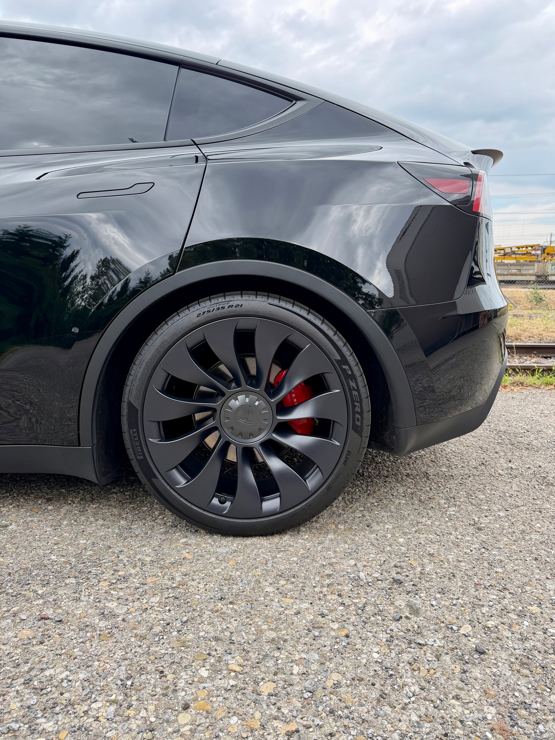 TESLA Model Y Performance-image-5