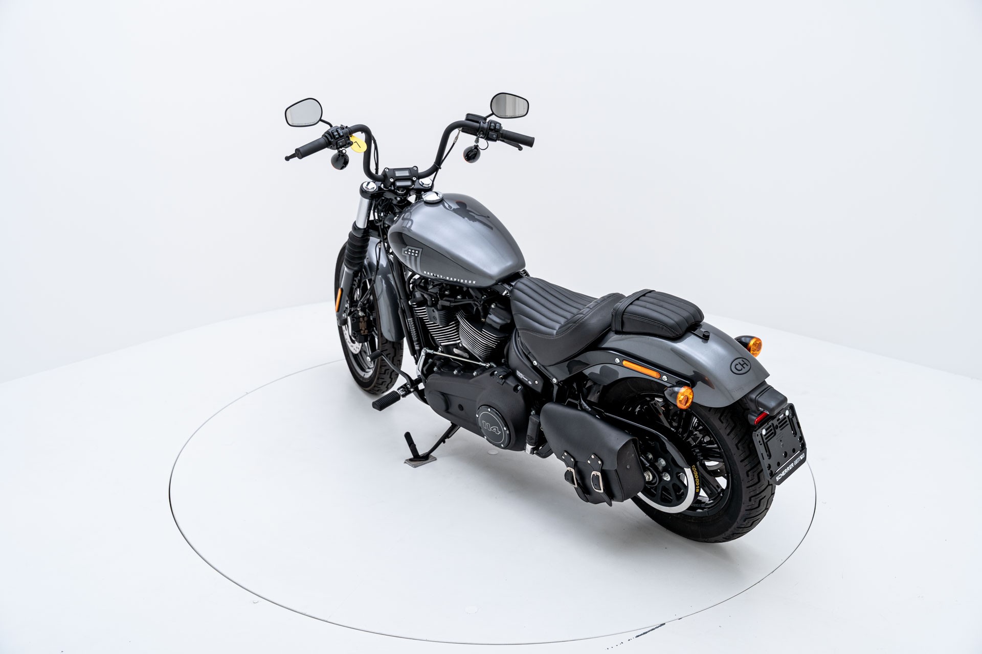 HARLEY-DAVIDSON FXBBS Street Bob 114-image-4