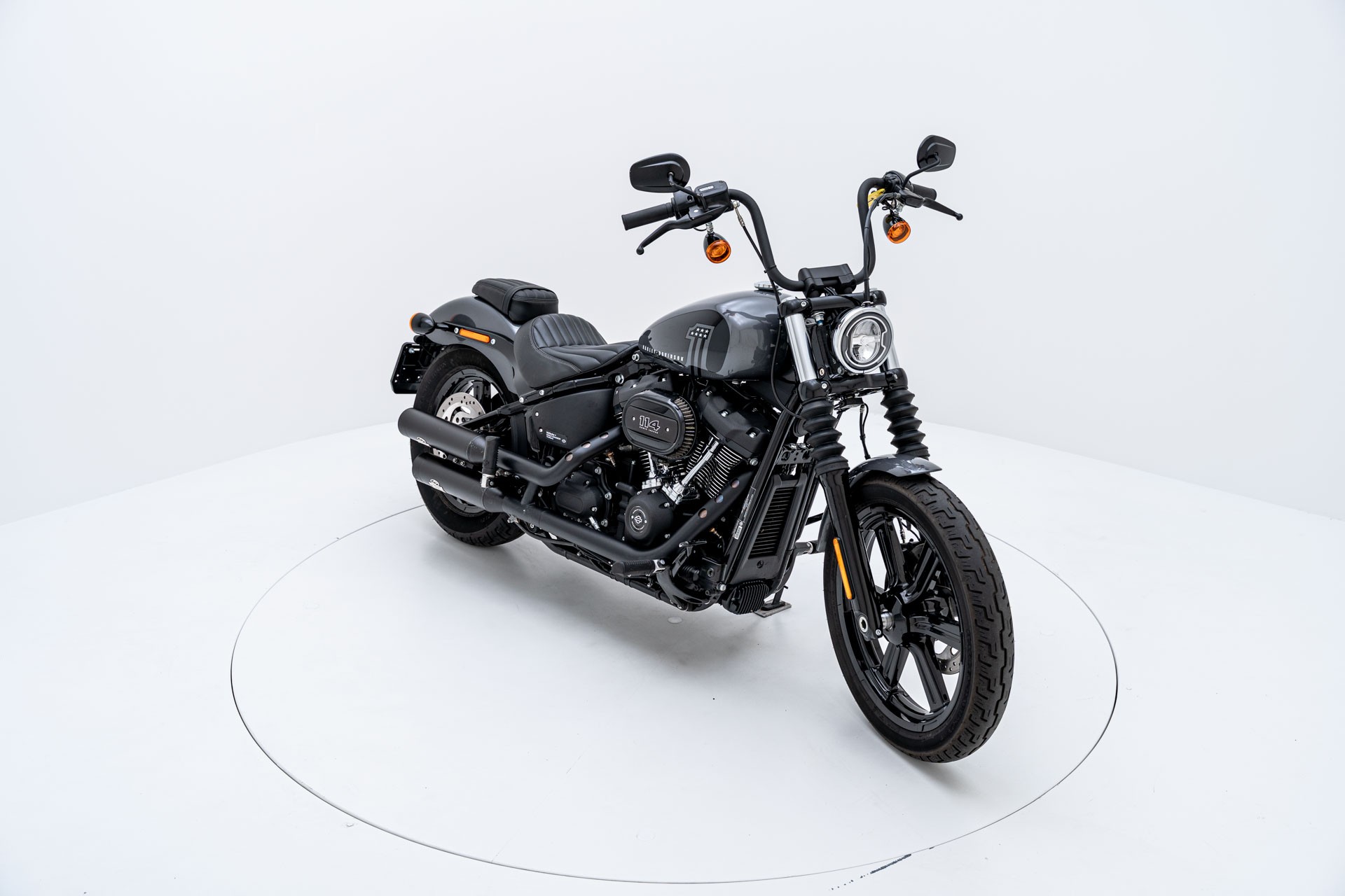 HARLEY-DAVIDSON FXBBS Street Bob 114-showroom-element-1