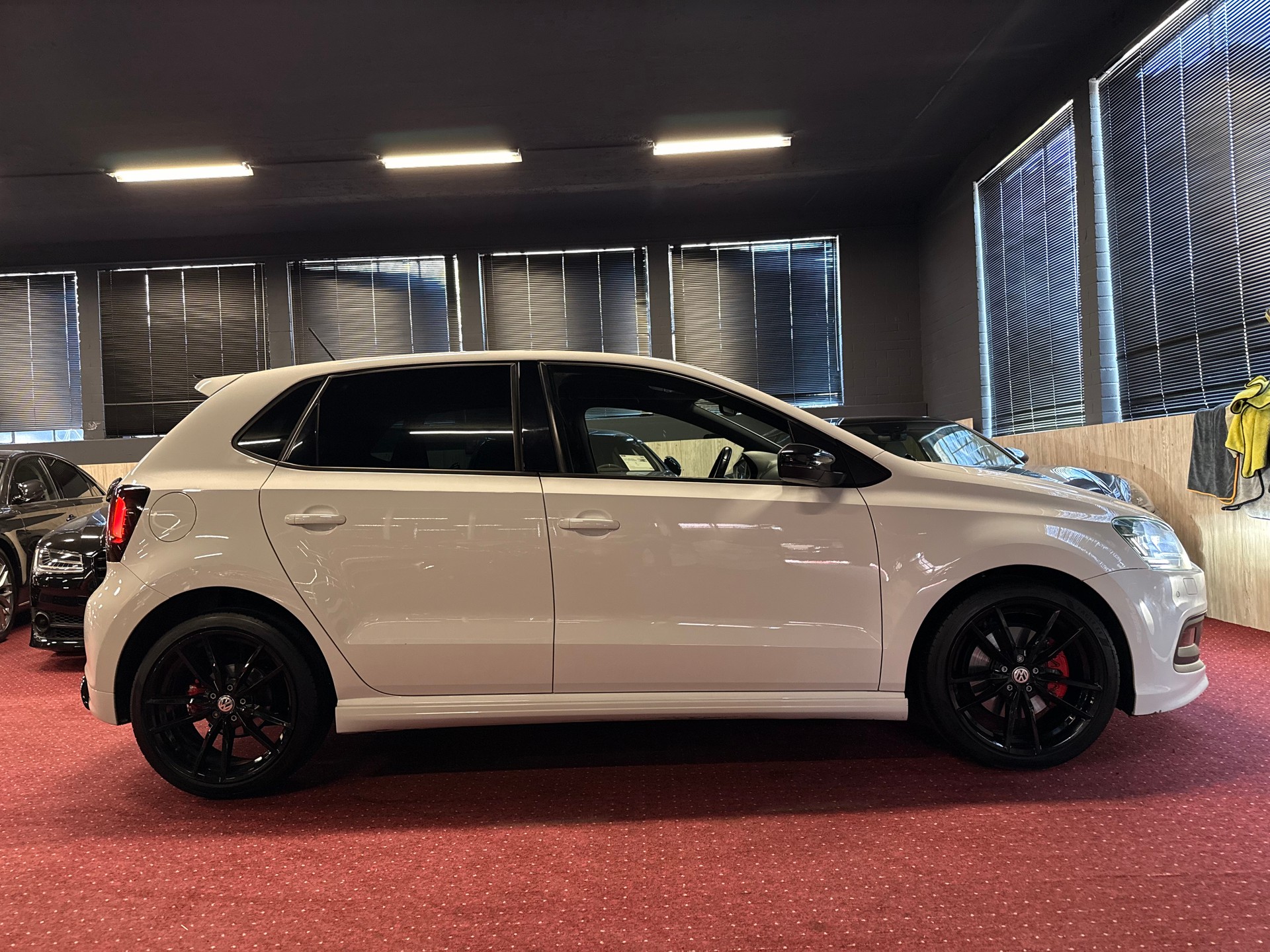 VW Polo 1.0 TSI BMT Allstar R-Line-image-4