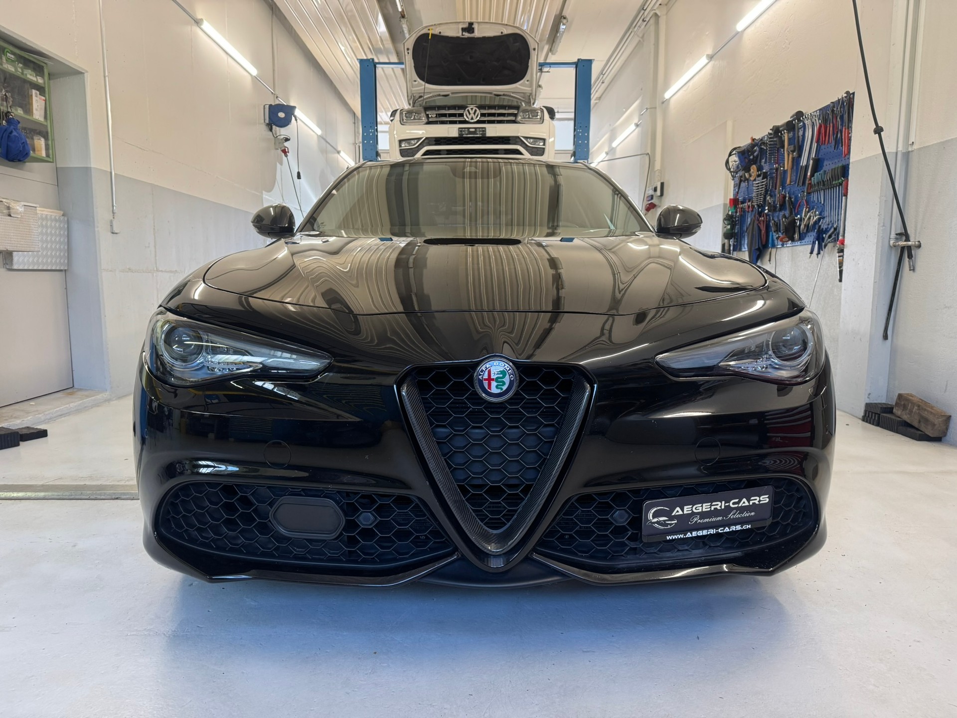 ALFA ROMEO Giulia 2.0 Veloce Q4 Automatic-image-1