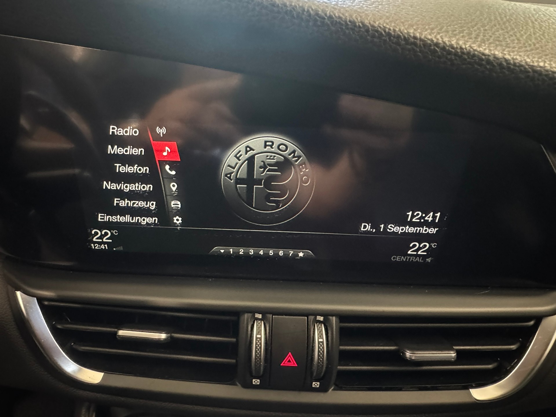 ALFA ROMEO Giulia 2.0 Veloce Q4 Automatic-image-11