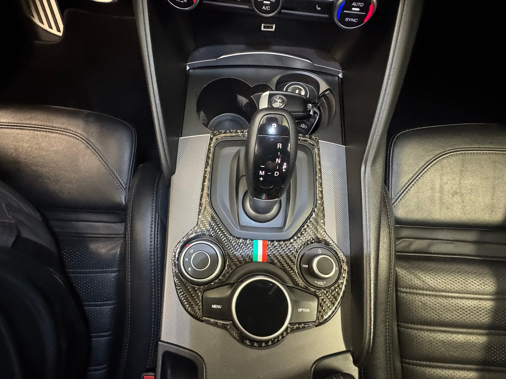 ALFA ROMEO Giulia 2.0 Veloce Q4 Automatic-image-15