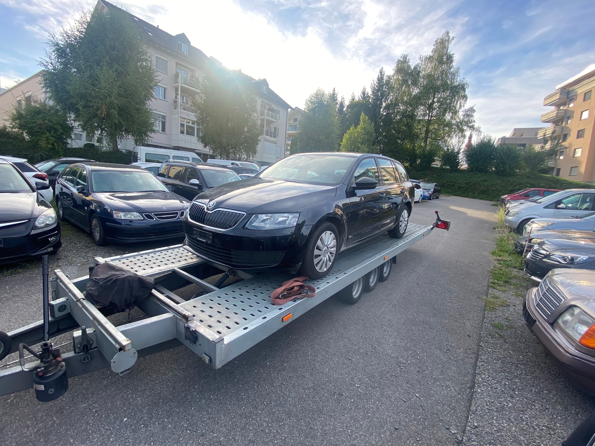 SKODA Octavia Combi 1.4 TSI Ambition-image-1