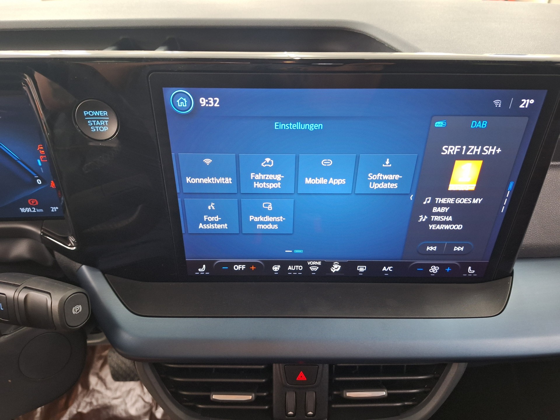 FORD Tourneo Courier Elektro 54kWh Active ⚡CH-Auslieferung mit Garantie bis Oktober 2028⚡-image-13