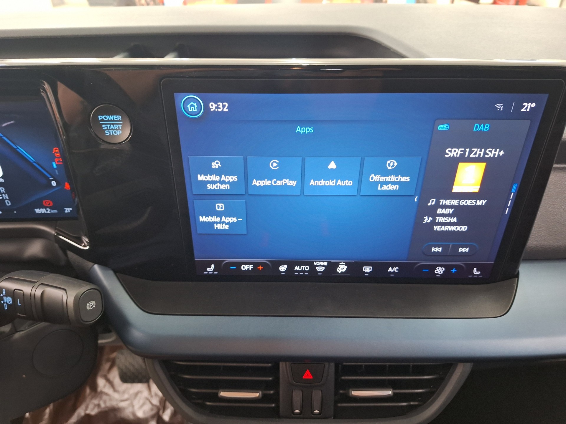FORD Tourneo Courier Elektro 54kWh Active ⚡CH-Auslieferung mit Garantie bis Oktober 2028⚡-image-12