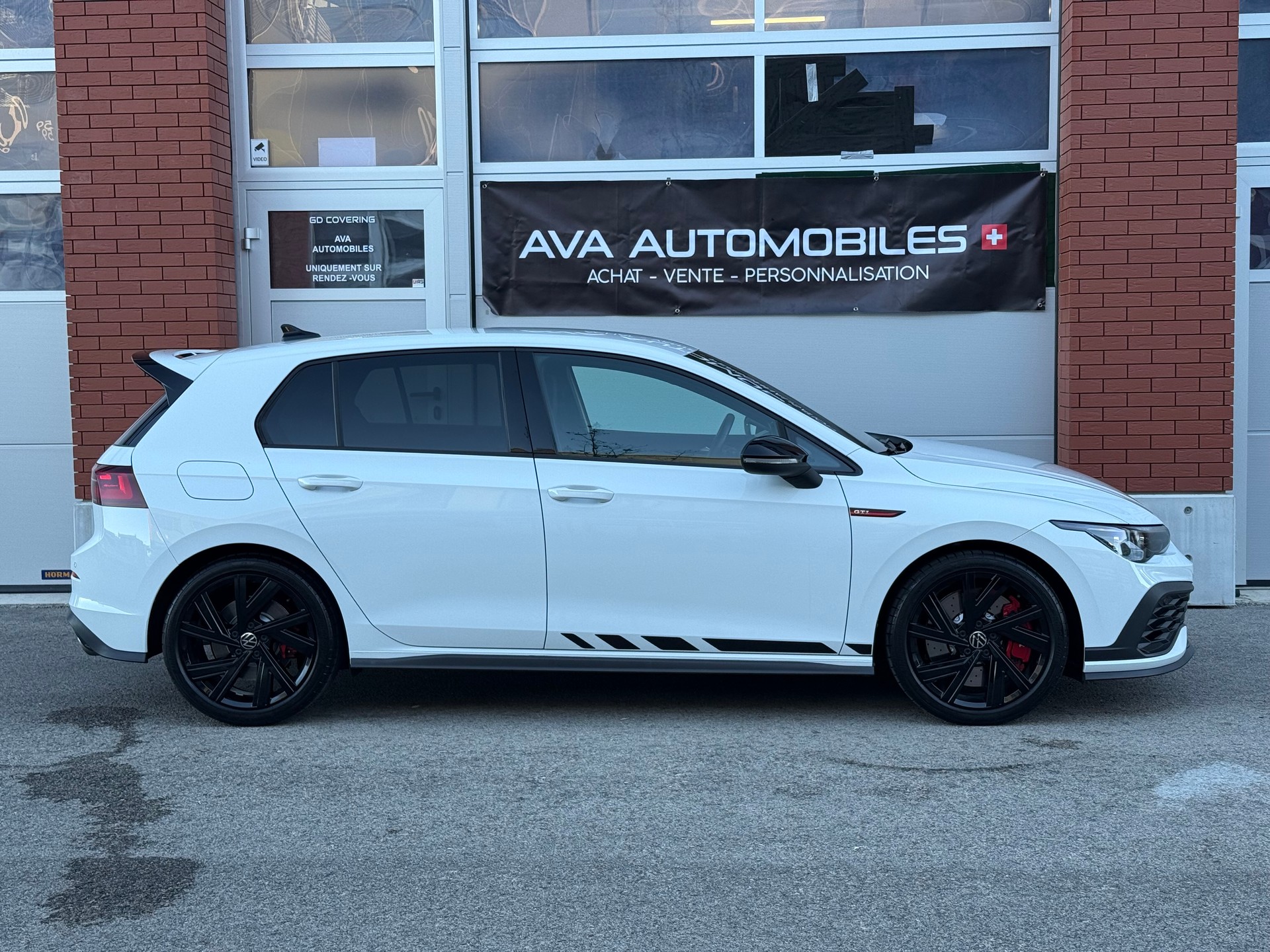 VW Golf 2.0 TSI GTI Clubsport DSG-image-9