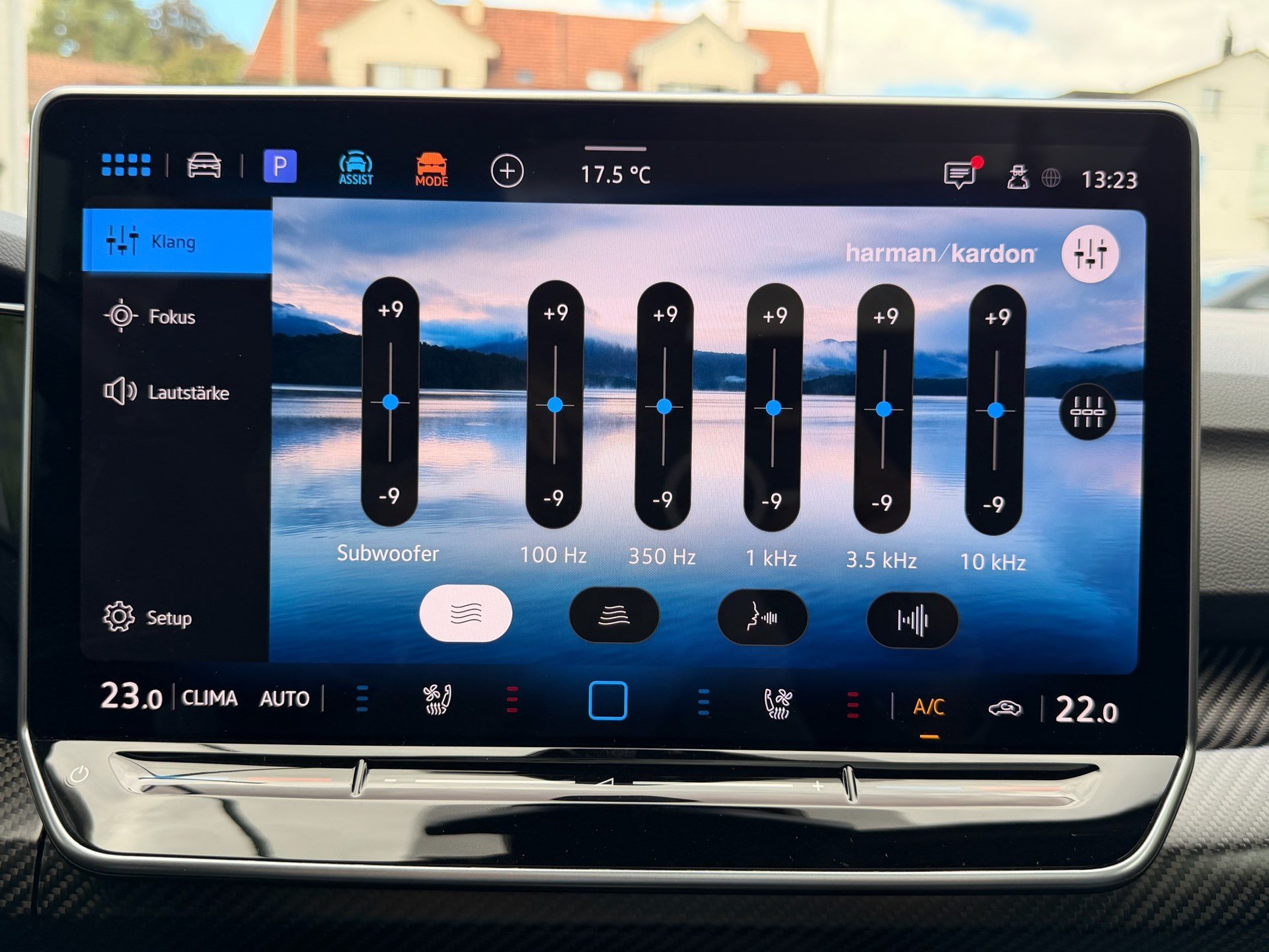 VW Golf Variant 2.0 TSI 333 PS 4MOTION R BLACK STYLE *** PANORAMAGLASDACH & LEDER VIENNA ***-image-20