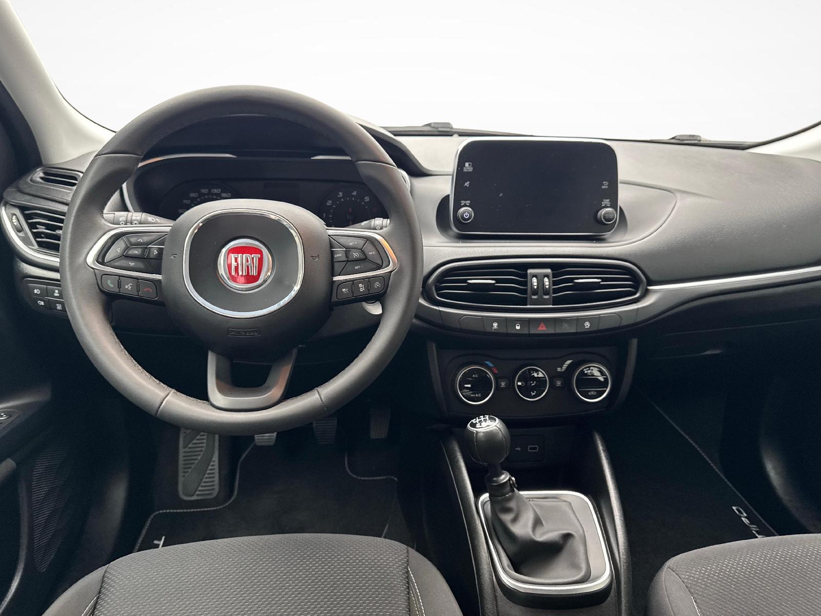 FIAT Tipo SW 1.4 T-Jet Lounge-image-6