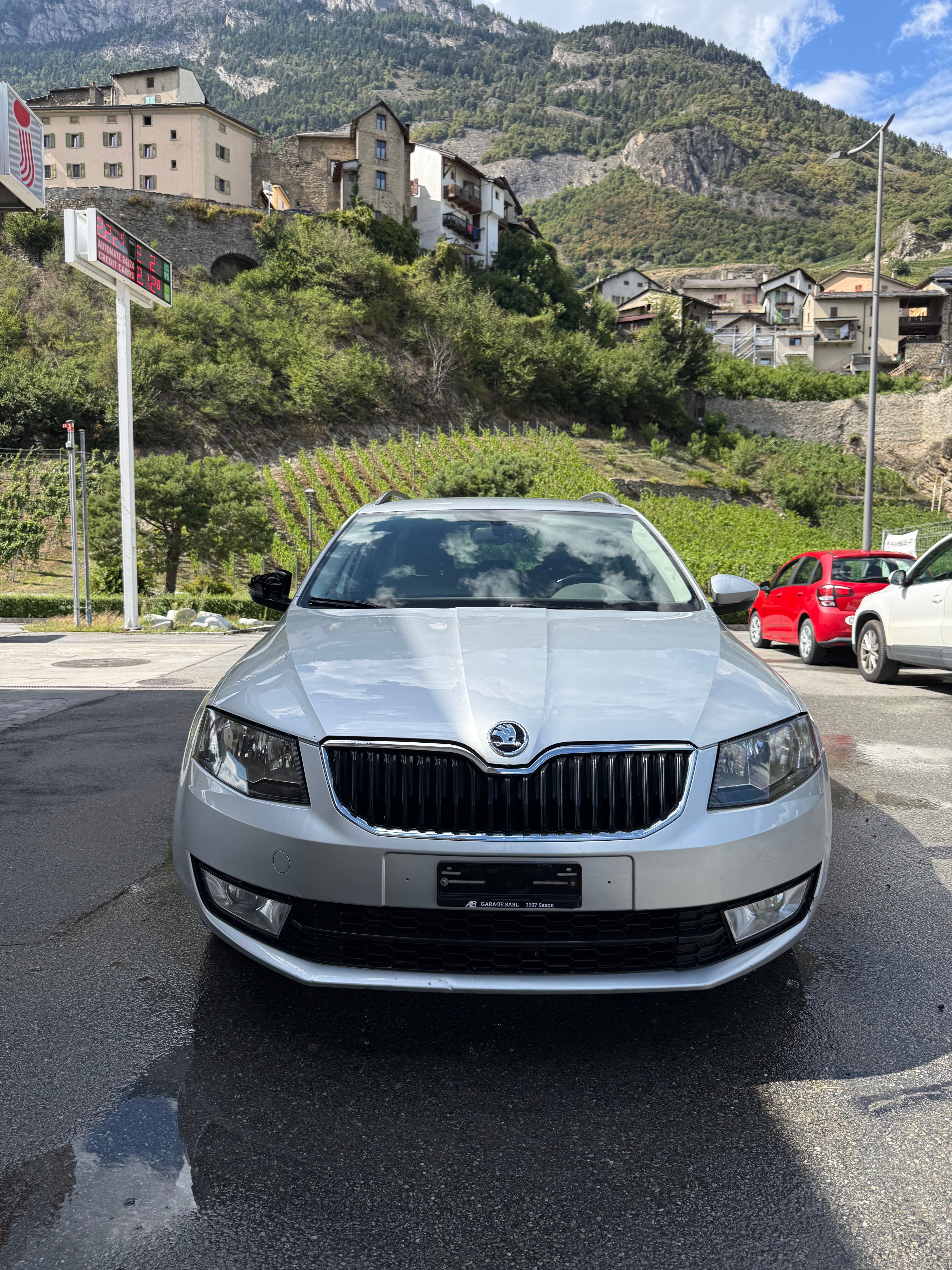 Car photo