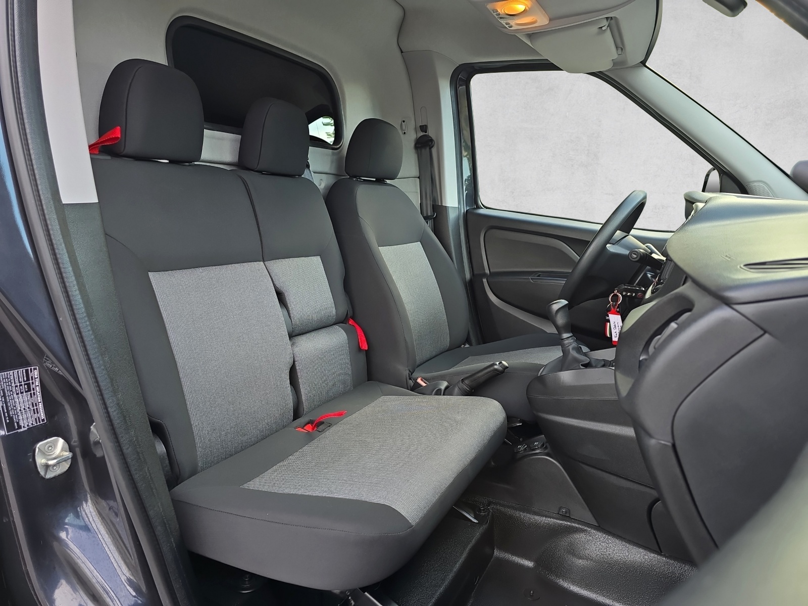 FIAT Doblò 1.6 Multijet Cargo Swiss-image-11