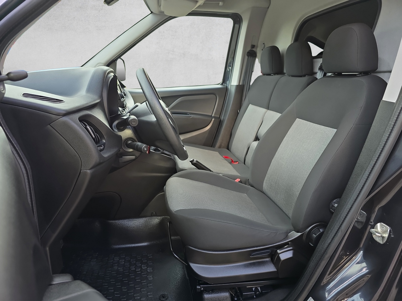 FIAT Doblò 1.6 Multijet Cargo Swiss-image-9