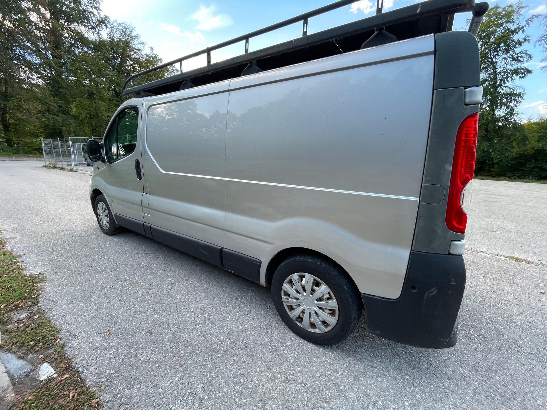 OPEL Vivaro 2.0 CDTI 2.9t L2H1-image-9