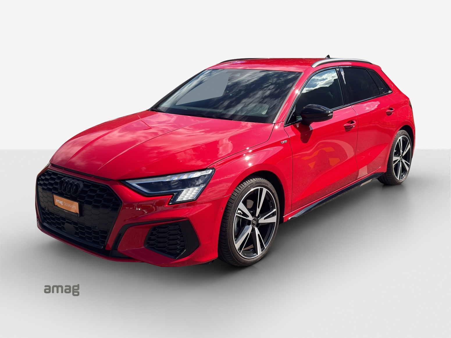 AUDI A3 Sportback 35 TFSI S line Attraction S-tronic-image-0