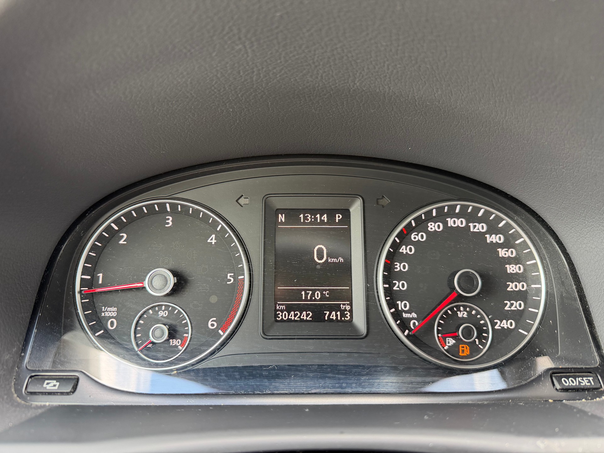 VW Touran 2.0 TDI Comfortline DSG-image-15