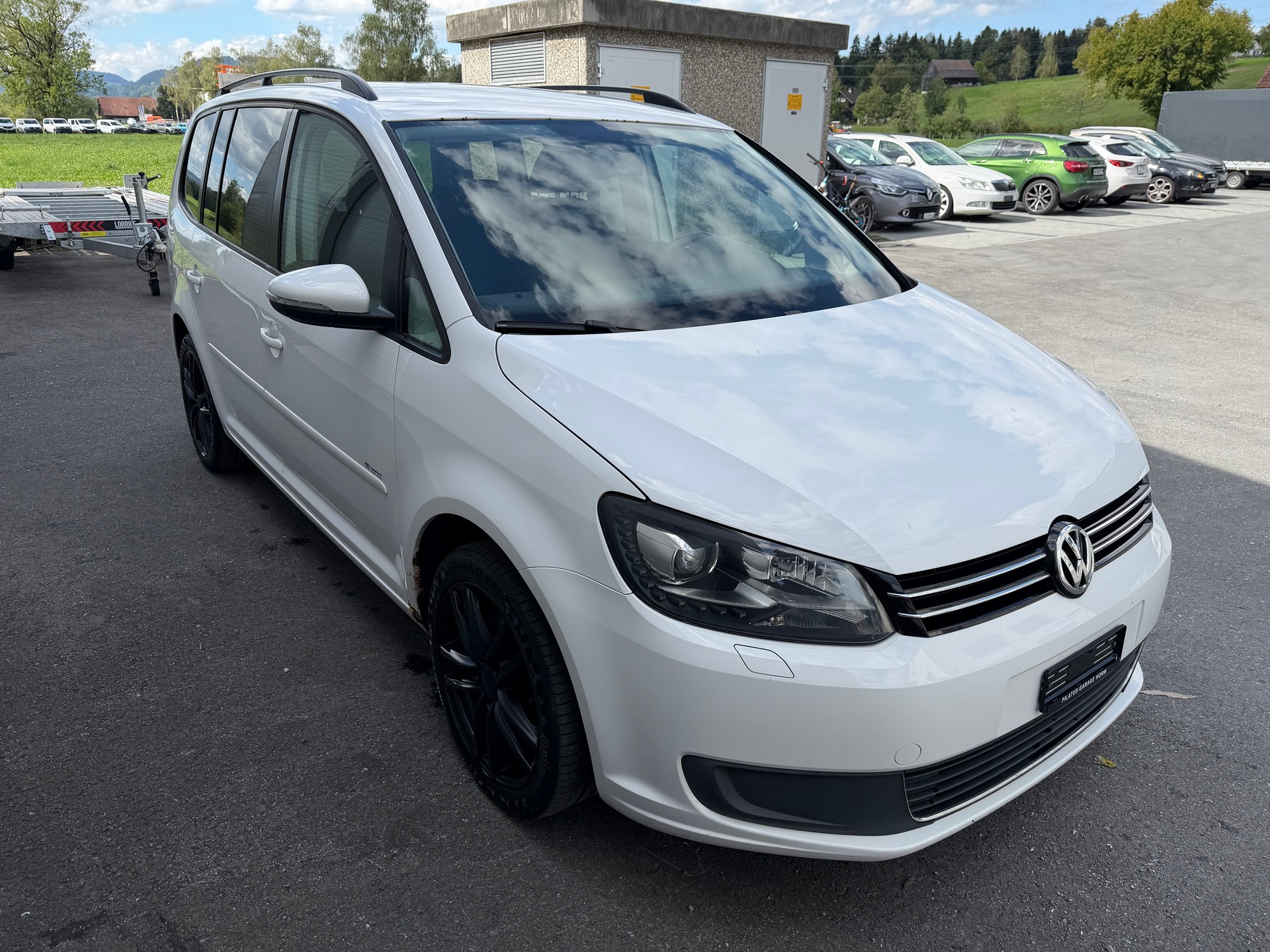 VW Touran 2.0 TDI Comfortline DSG-image-1