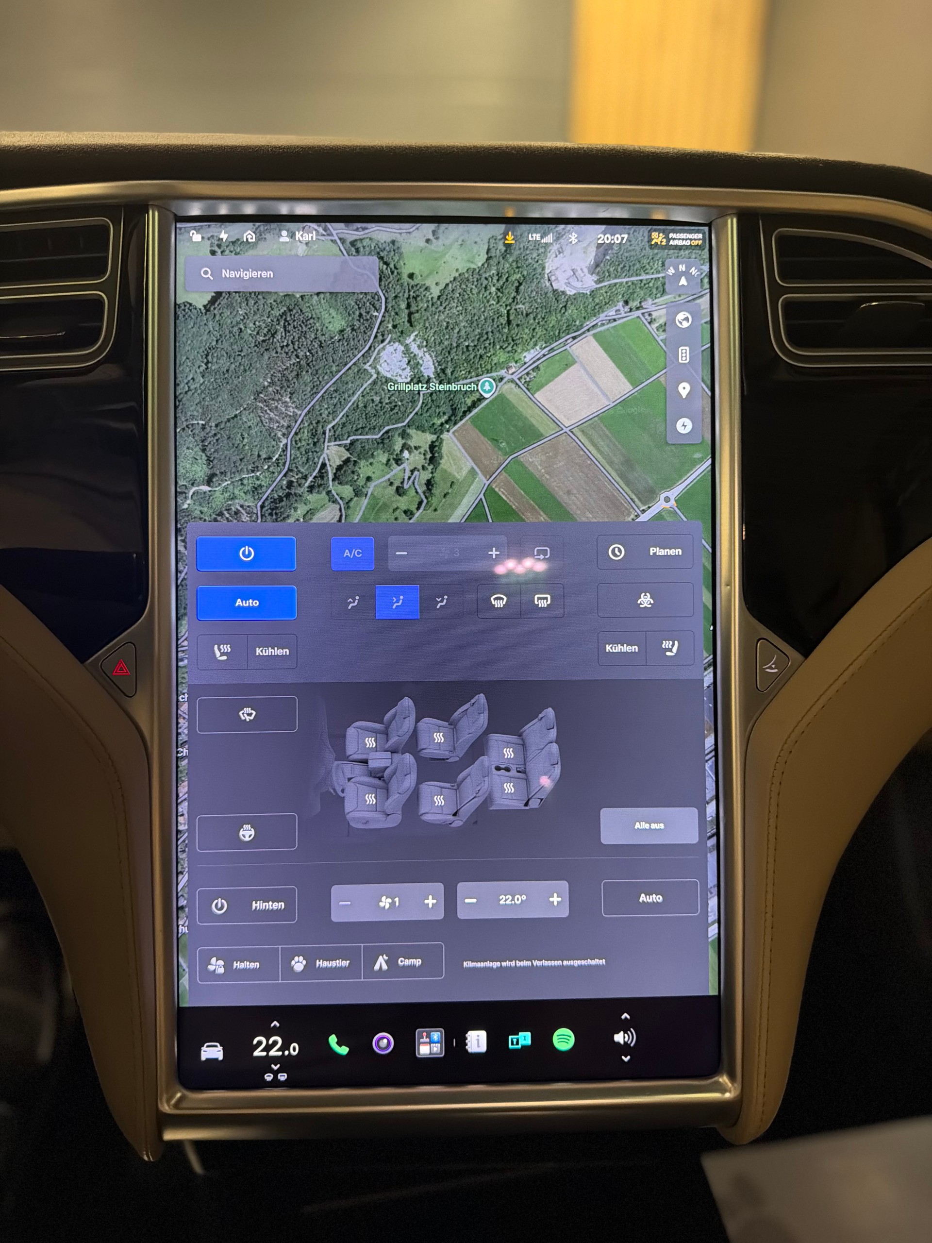 TESLA Model X 90 D Performance-image-19