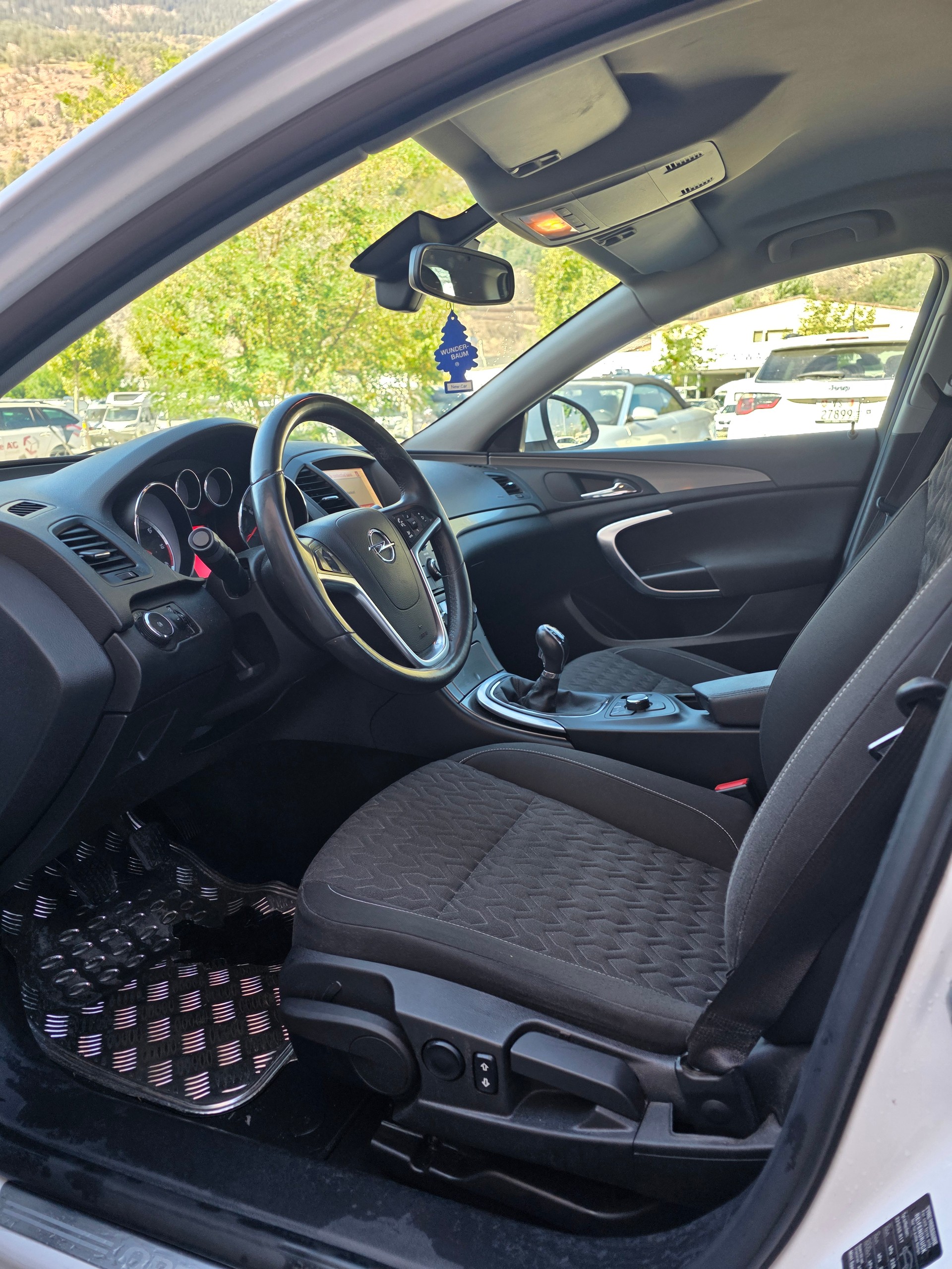 OPEL Insignia Sports Tourer 2.0 CDTI Active Edition-image-11