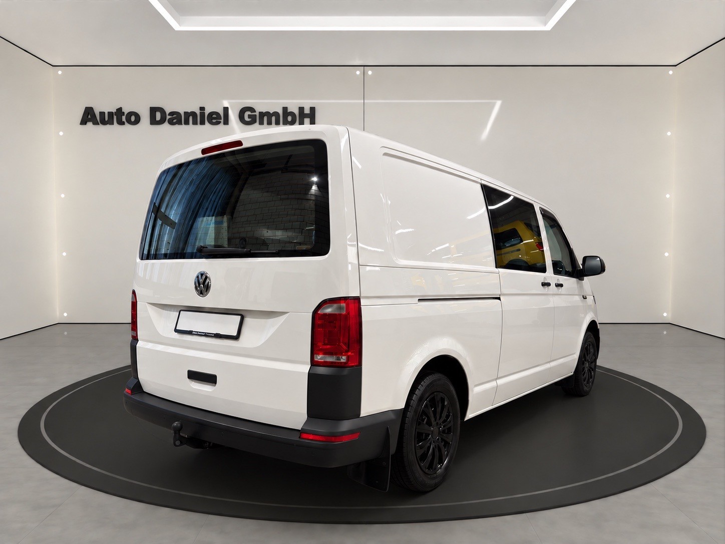 VW T6 2.0 TDI 4Motion Lang Version ( Mit AHK / Sortimo Regale )-image-5