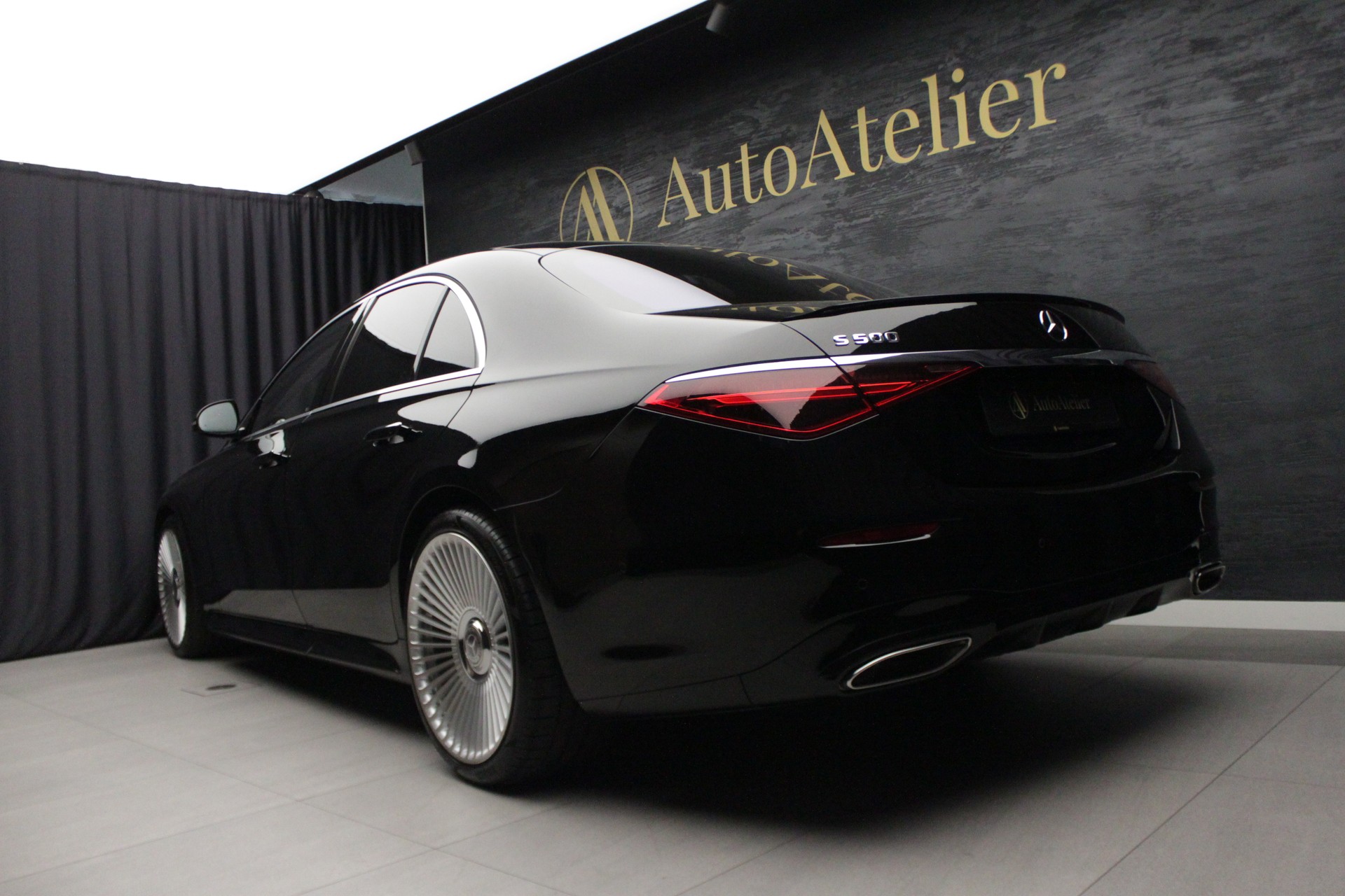 MERCEDES-BENZ S 500 4Matic AMG Line 9G-Tronic-image-13