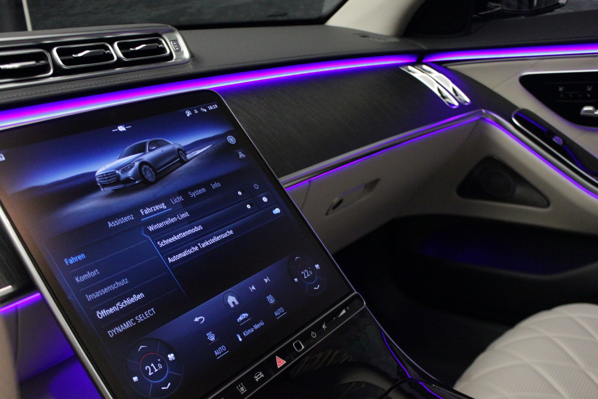 MERCEDES-BENZ S 500 4Matic AMG Line 9G-Tronic-image-24