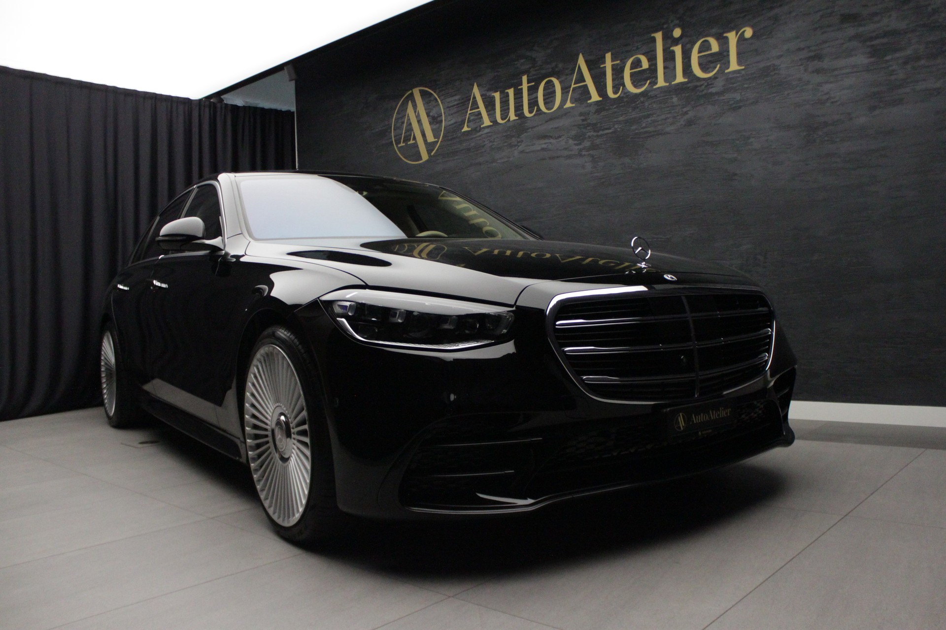 MERCEDES-BENZ S 500 4Matic AMG Line 9G-Tronic-image-1