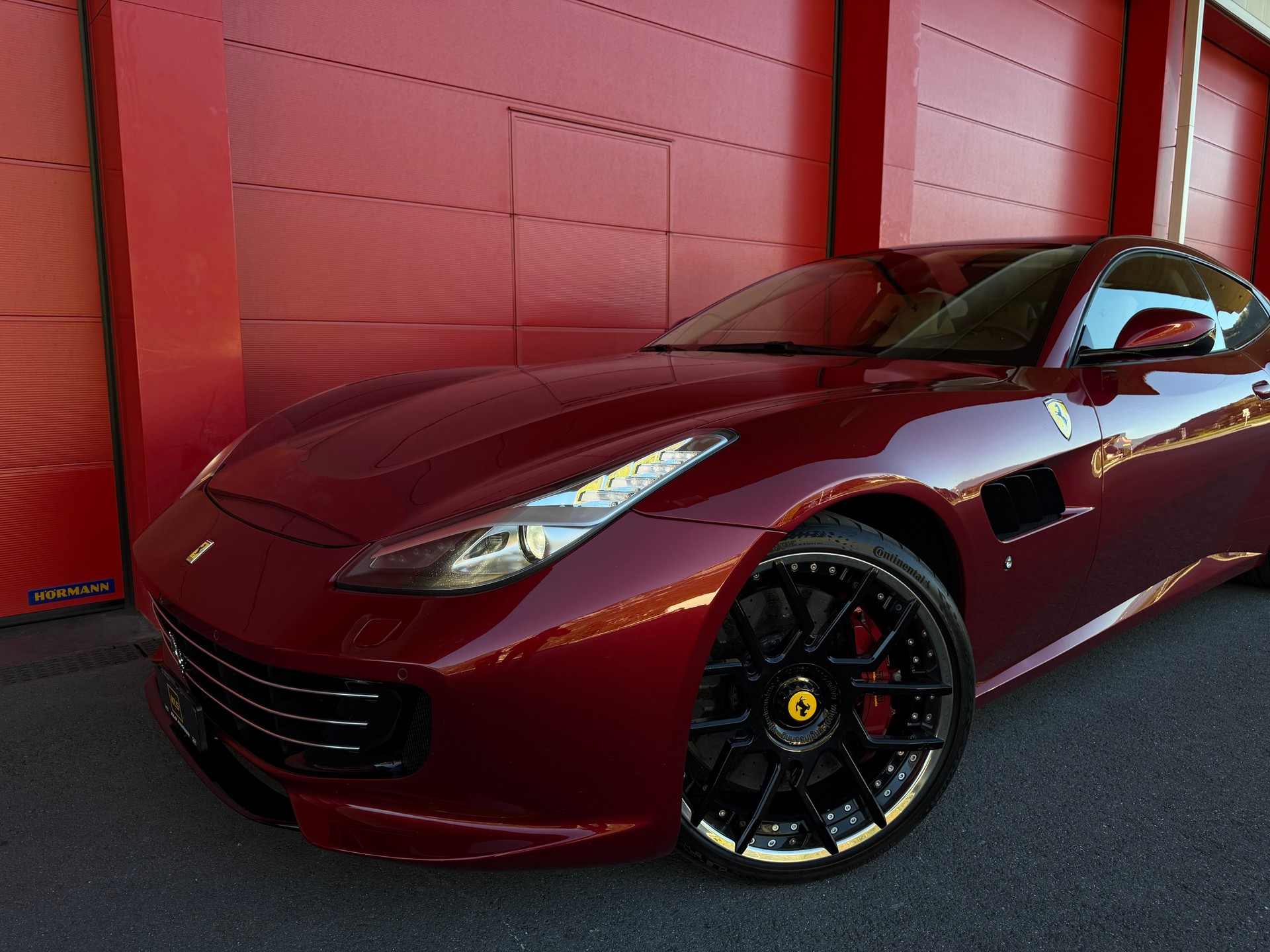 FERRARI GTC 4 Lusso *CH-Fahrzeug*-image-5