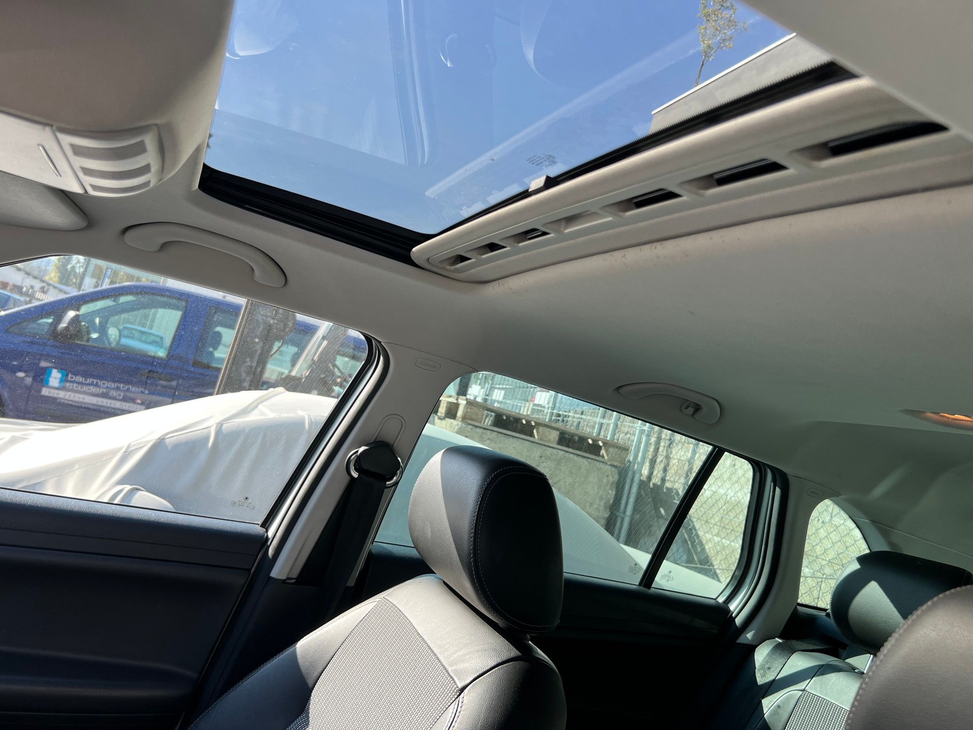 SKODA Fabia 1.9 TDI Elegance-image-4