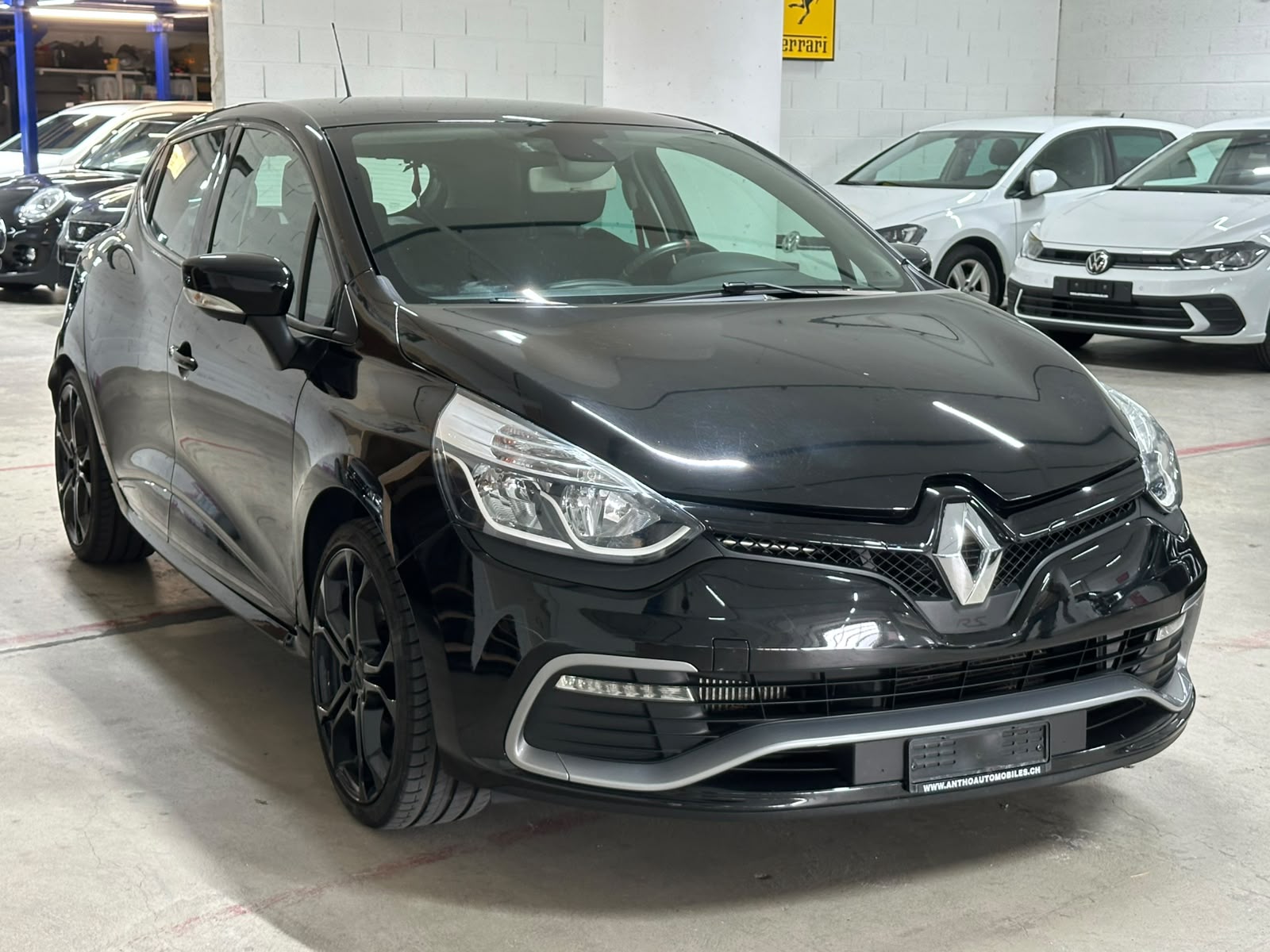 RENAULT Clio 1.6 T RS 200 EDC-image-2