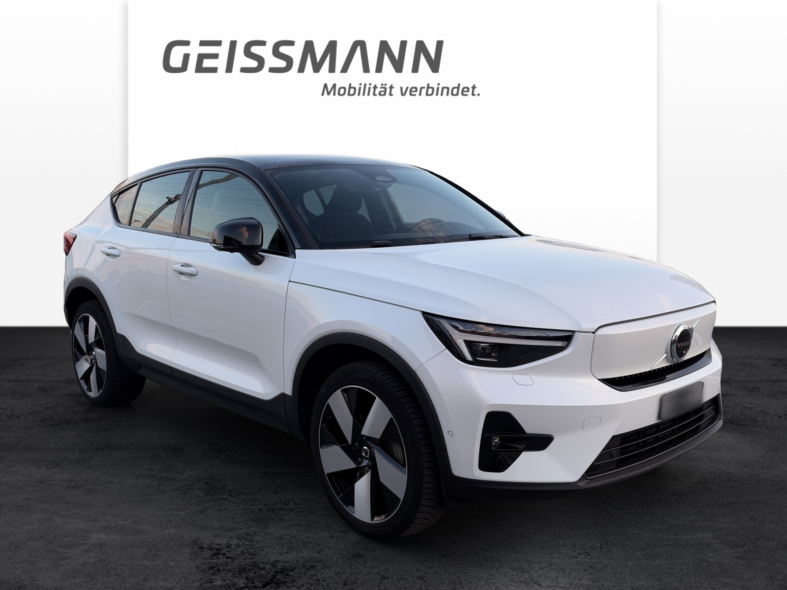 VOLVO C40 P8 Twin Recharge Ultimate AWD-image-1