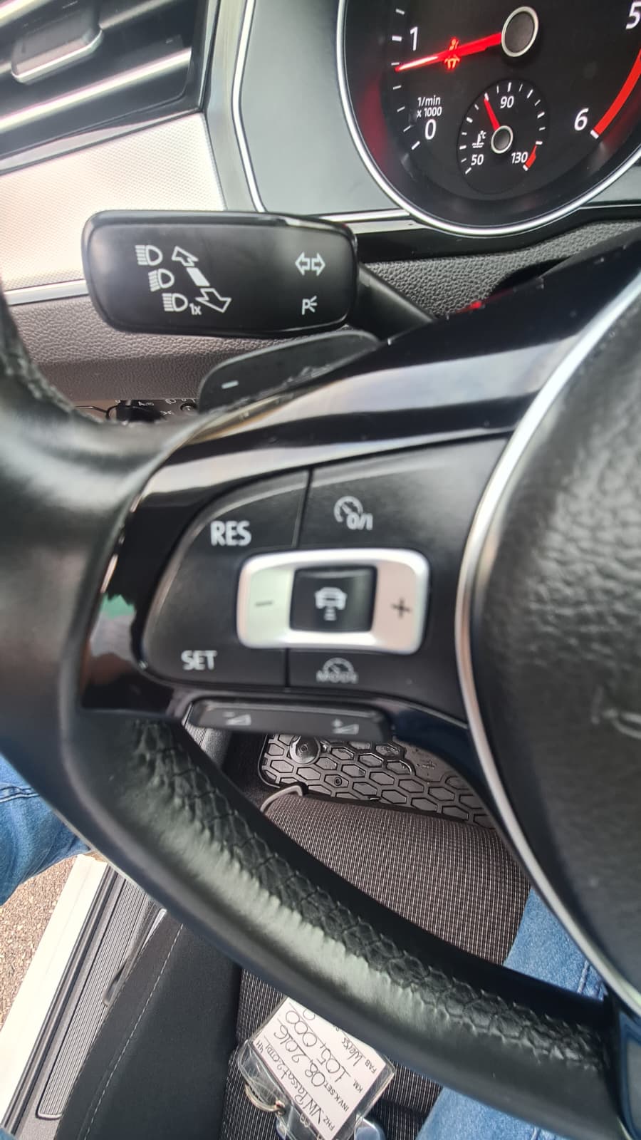 VW Passat Variant 2.0 TDI BMT Comfortline DSG 4Motion ** Gr-Navi ** RF-Kamera ** Abstandsregelsysteme ** Anh-Kupplung ** Ab MFK **-image-10