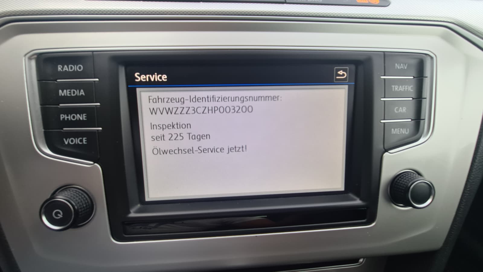 VW Passat Variant 2.0 TDI BMT Comfortline DSG 4Motion ** Gr-Navi ** RF-Kamera ** Abstandsregelsysteme ** Anh-Kupplung ** Ab MFK **-image-14
