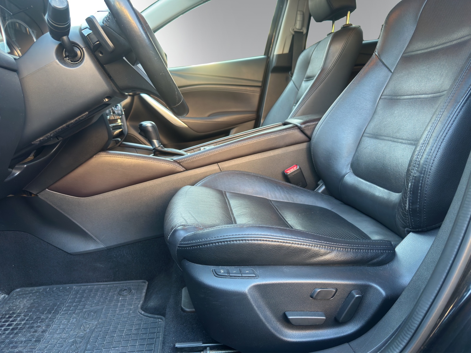 MAZDA 6 Sportwagon 2.0 16V HP Ambition Automatic* Head‐Up Display Allradantrieb*-image-10